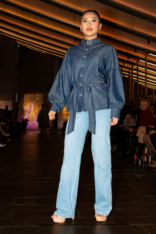 Denimskjorte med avtagbar sløyfe