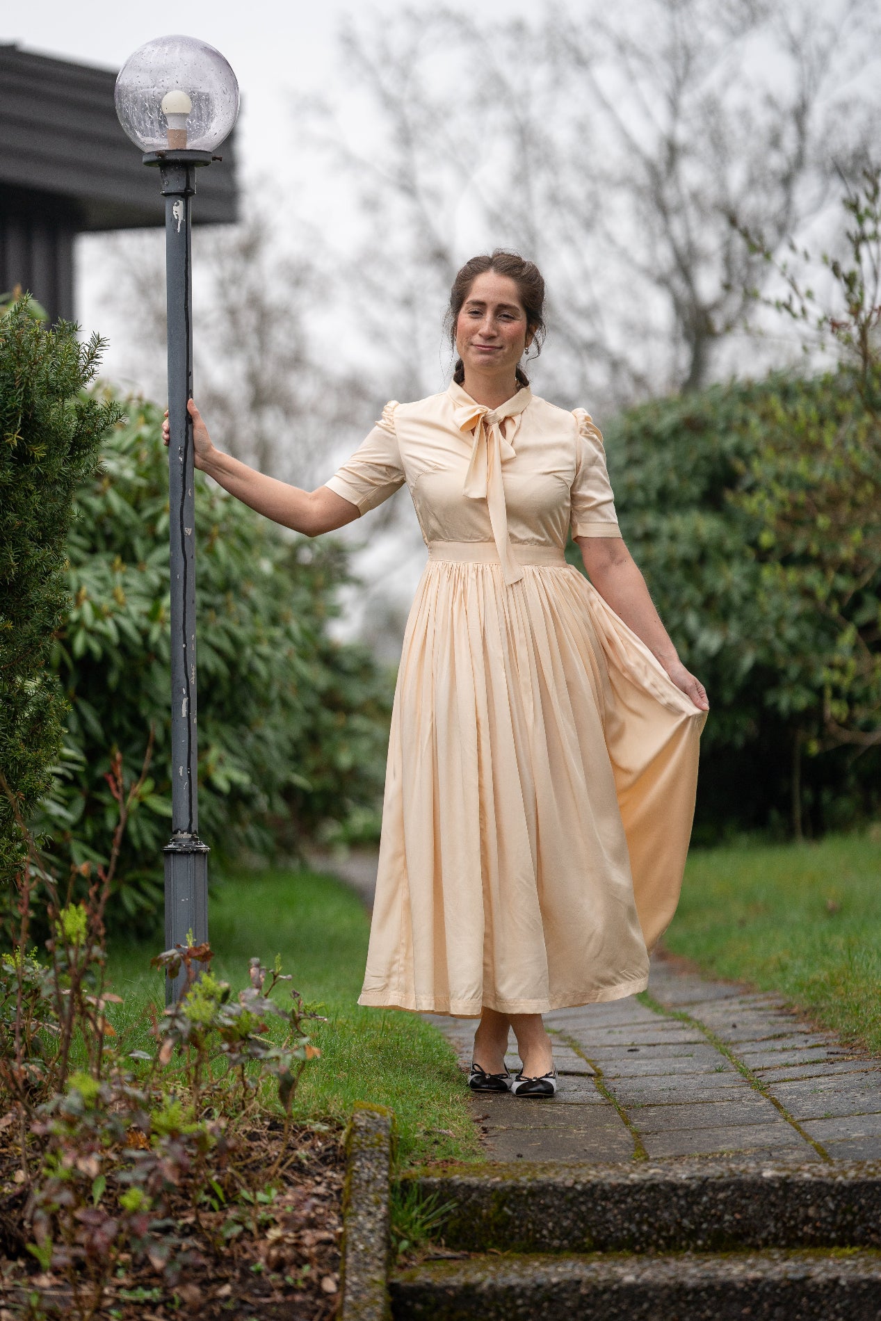 Dhalia pastellgul maxi kjole